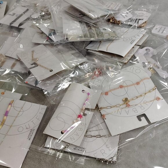 Urban Outfitters Fun & Flirty Jewelry Grab Bag 1/2 Pound All New - Picture 1 of 10